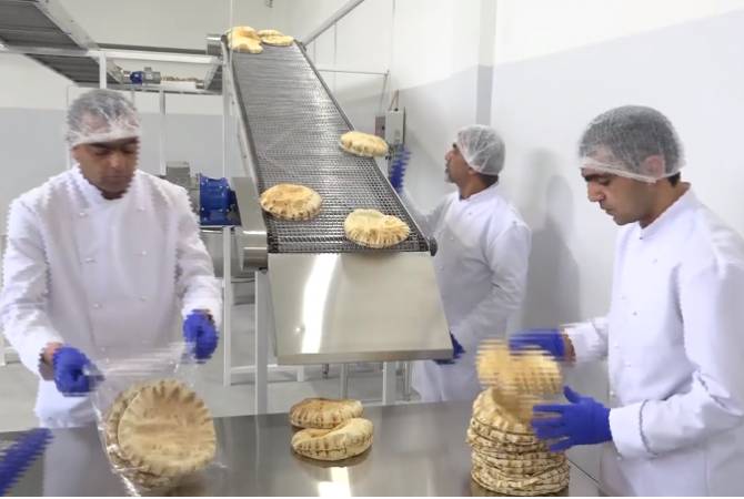 افتتاح أول مخبر للخبز العربي في يريفان 