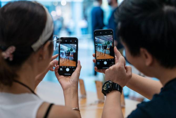 Bloomberg: Apple готовится выпустить iPhone с лазерной 3D-камерой