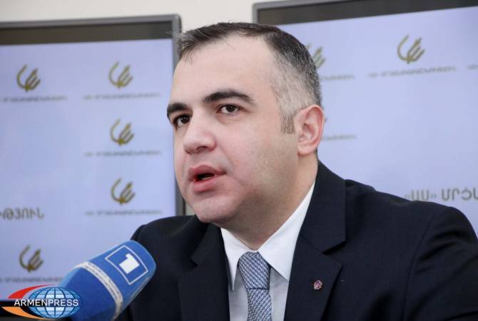  Левон  Мартиросян отозван с должности посла Армении в  Канаде 