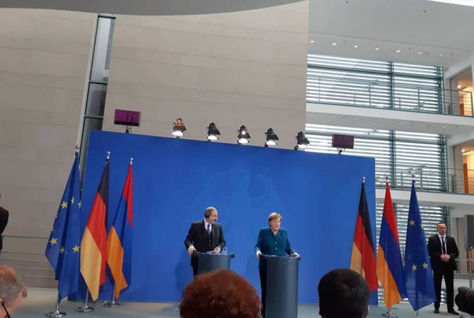 Никол Пашинян и Ангела  Меркель придают экономическому сотрудничеству особое 
значение 