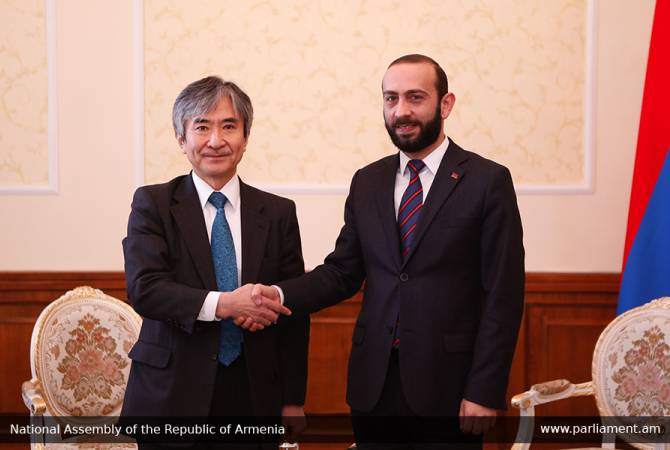 ԱԺ նախագահն ու Հայաստանում Ճապոնիայի դեսպանը քննարկել են երկկողմ 
համագործակցության հեռանկարները 

