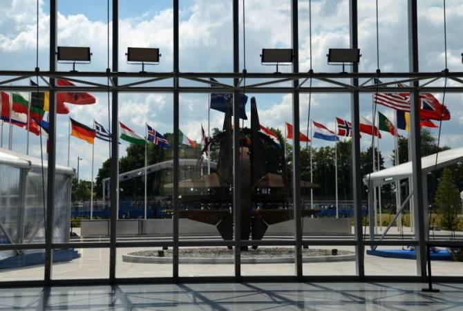 Страны НАТО подписали протокол о вступлении Северной Македонии в альянс