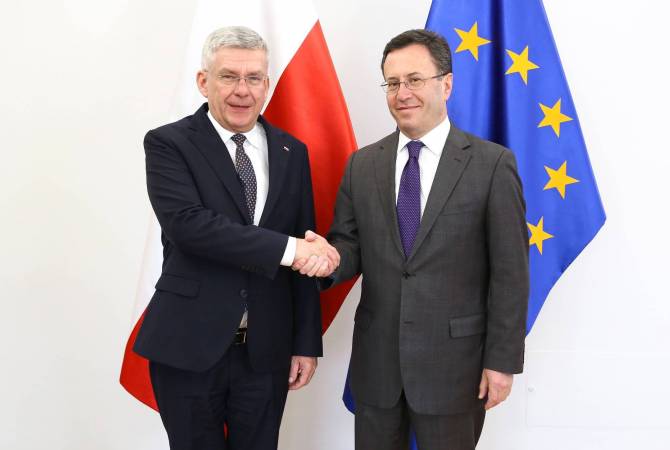 Armenian Ambassador meets with Polish Senate President