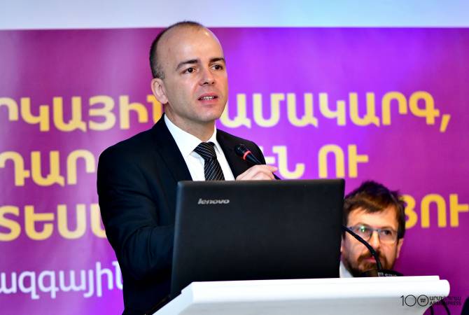 Le ministre des Finances du Macédoine explique les causes du choix de l'impôt à taux progressif 
et l'expérience de son pays