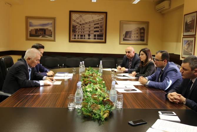 Arsen Torosian a rencontré le chef de la délégation de l'UE en Arménie