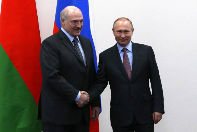 Լուկաշենկոն Պուտինի հետ քննարկել է ՌԴ-ի եւ Բելառուսի հարաբերությունները նախագահների փոխվելուց հետո
