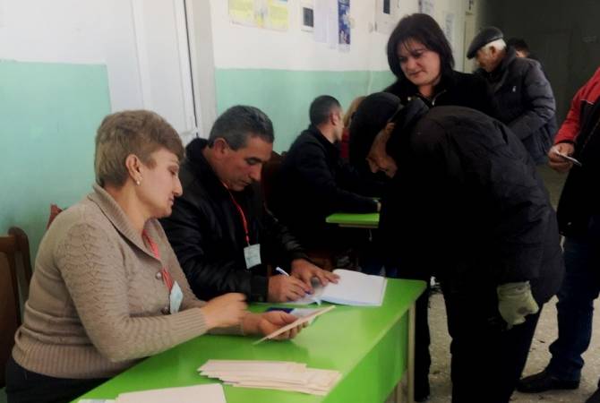 В общине  Варденис проголосовало 7,99%  избирателей, в Акунке — 10,6%