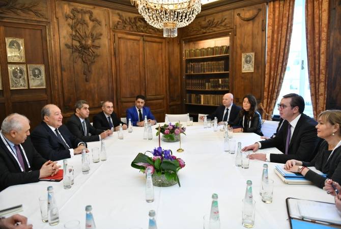 Le Président serbe réaffirme au Président arménien l’intention d’ouvrir une Ambassade en 
Arménie