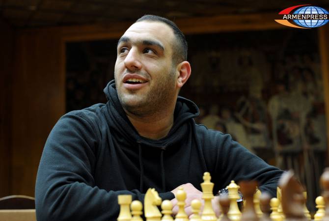 Карен Григорян на пол-очка отстает от лидера на турнире в Иране