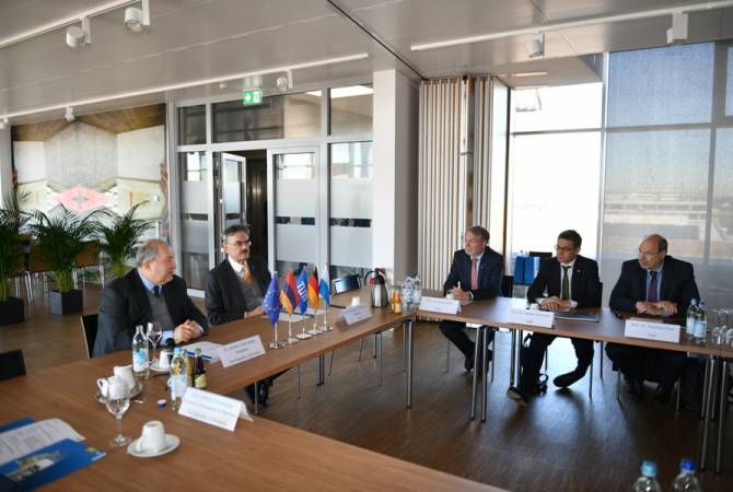 رئيس الجمهورية أرمين سركيسيان يزور جامعة ميونيخ التقنية على هامش زيارة العمل لألمانيا-أنا هنا لبدء 
شراكة تساعد يتطوير الإمكانيات العلمية والتكنولوجية لأرمينيا-