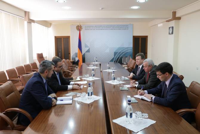 L'agenda commercial discuté par le ministre arménien et l’Ambassadeur de Russie 