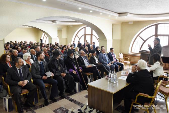 President of Artsakh attends conference dedicated to Tumanyan’s 150th birthday anniversary