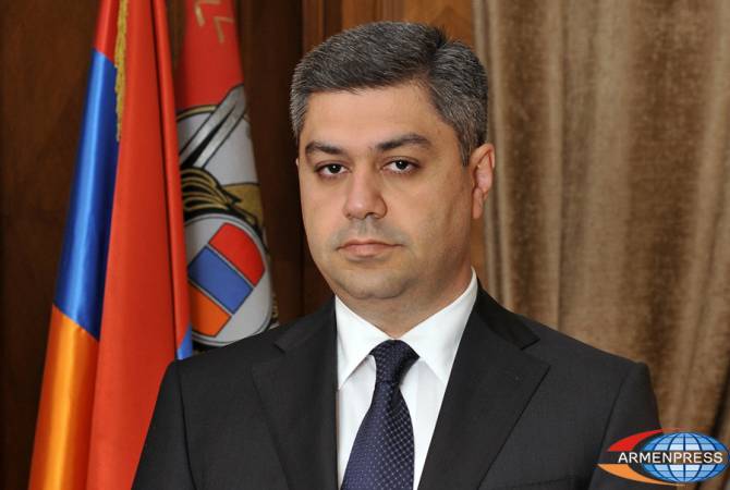 مدير جهاز الأمن القومي الأرميني آرتور فانيتسيان يجيب على إمكانية إطلاق أي استجواب مع رئيس 
أرمينيا الأول ليفون تير بيتروسيان