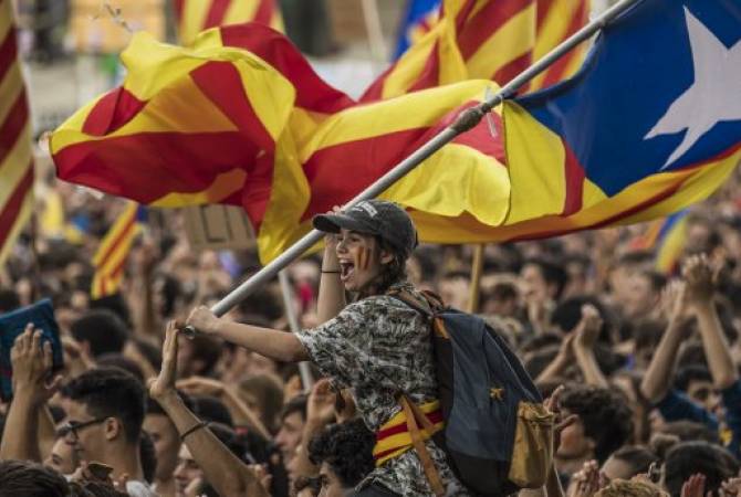 В Каталонии активисты заблокировали дороги из-за суда над лидерами сепаратистов