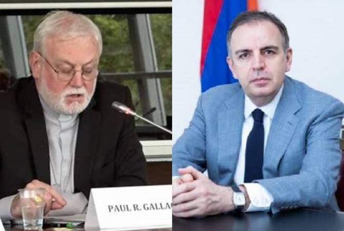 Глава МИД Армении пригласил государственного секретаря Ватикана по отношениям с 
государствами посетить Армению

