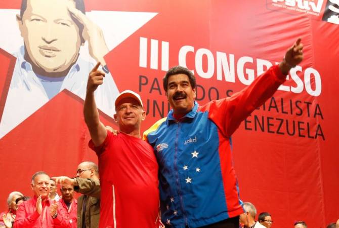 Однопартиец Мадуро признал Гуайдо временным президентом Венесуэлы