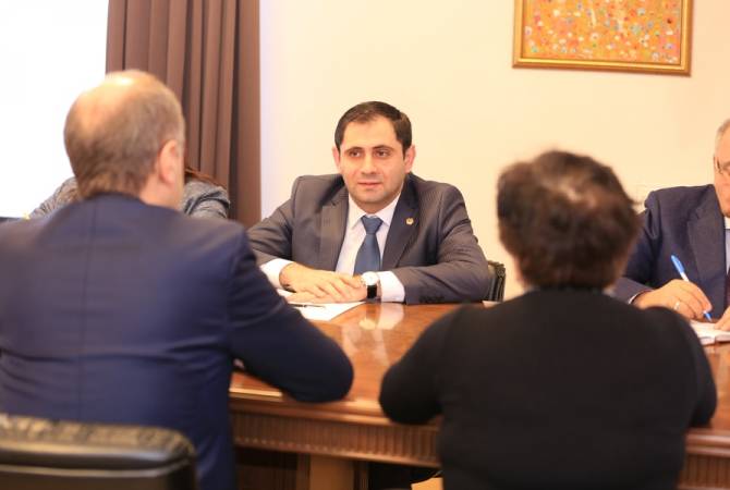 Armenian minister holds meeting with Swiss Ambassador