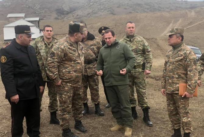 Defense minister visits Armenia’s north-eastern border