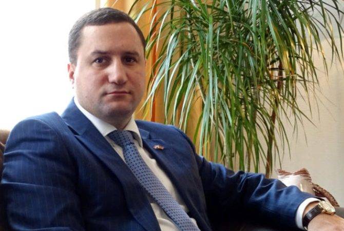 Посол Балаян представил в издании Diplomat Magazine революцию в Армении и повестку  
развития  страны