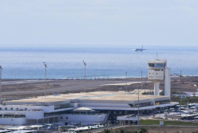 В аэропорту острова Лансароте появился самый большой в мире пазл