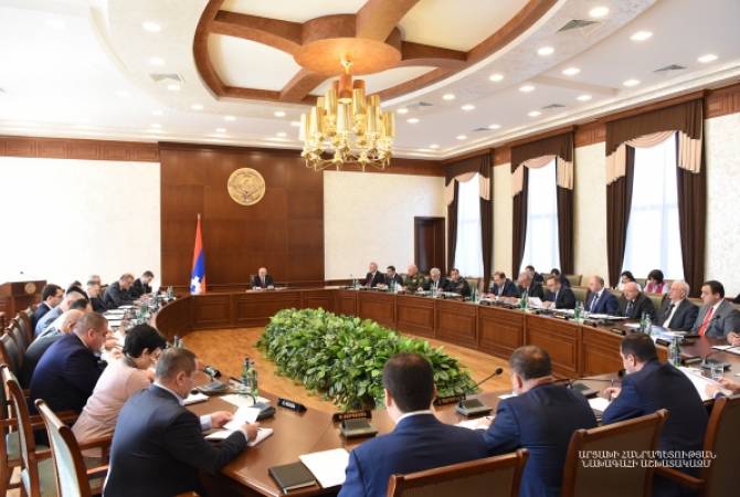 Bako Sahakian a présidé la séance du gouvernement de la République d'Artsakh
