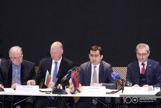 Armenia and Bulgaria seek to enhance economic ties