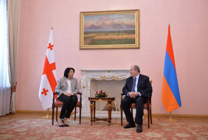 ‘Armenians, Georgians have long path to pass together’ – Sarkissian and Zourabichvili hold tête-
à-tête meeting
