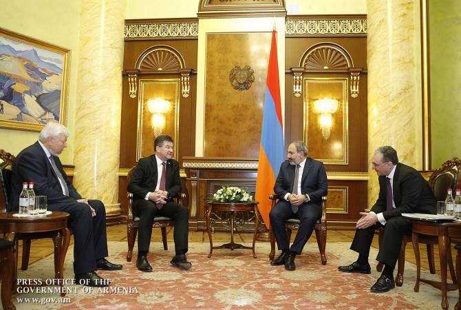 رئيس وزراء أرمينيا نيكول باشينيان يستقبل الرئيس الدوري لمنظمة الأمن والتعاون في أوروبا، وزير خارجية 
سلوفاكيا ميروسلاف لاجاك