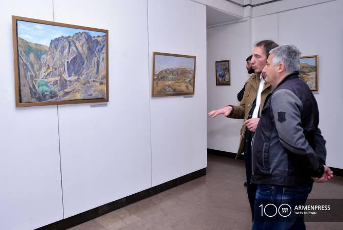 Երևանում բացվեց նկարիչ Մհեր Հարությունյանի անհատական աշխատանքների 
ցուցահանդեսը