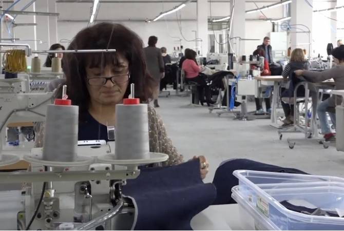 На смену иностранным джинсам придут армянские: в Гюмри открылось производство 
джинсов “Made in Armenia”