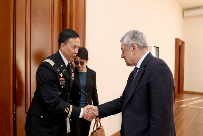 Des perspectives prometteuses pour renforcer la coopération; Félix Tsolakian a reçu 
l'Ambassadrice des États-Unis en Arménie