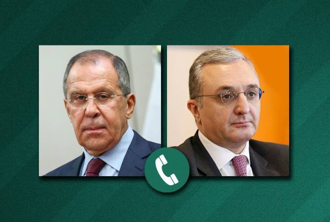 Armenian, Russian FMs discuss issues of bilateral and multilateral cooperation in a telephone 
conversation