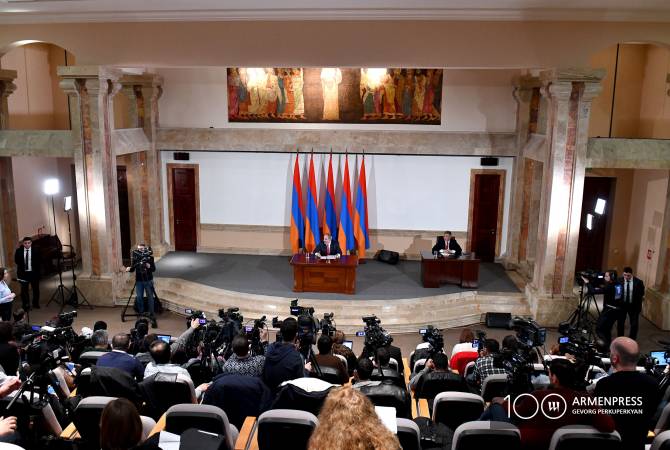 No need to make changes in Constitution at this moment – Pashinyan