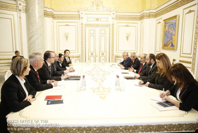 Обсуждены вопросы расширения сотрудничества между правительством Армении и 
Немецким банком развития