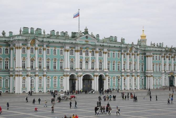 В Петербурге Эрмитаж закрыт из-за сообщения о минировании