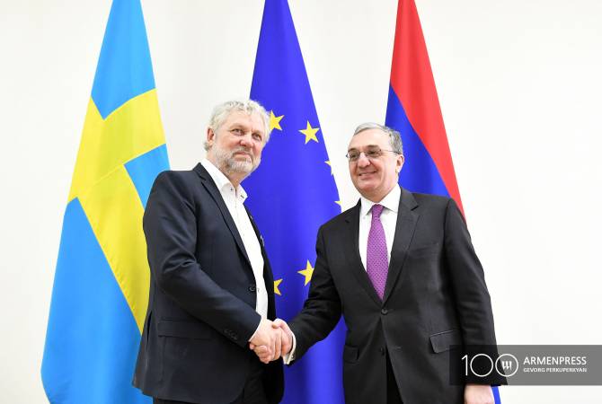  Глава МИД Армении принял министра по развитию международного сотрудничества 
Королевства Швеция

 