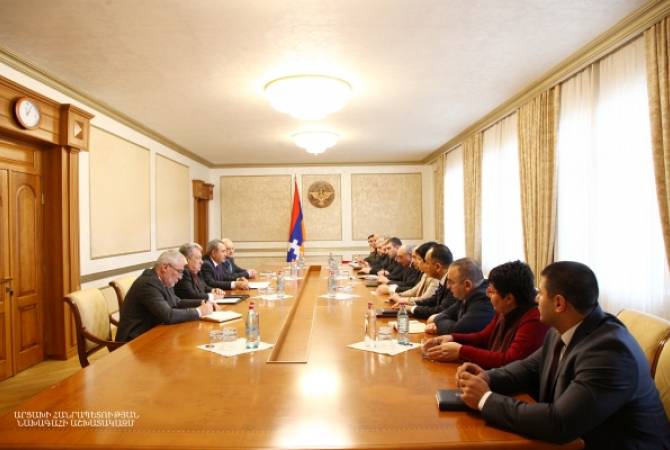 President of Artsakh receives chairman of Pan-Armenian Games' World Committee