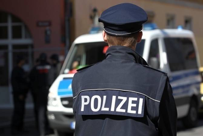 Полиция Германии эвакуировала людей из ратуш шести городов после поступления угроз
