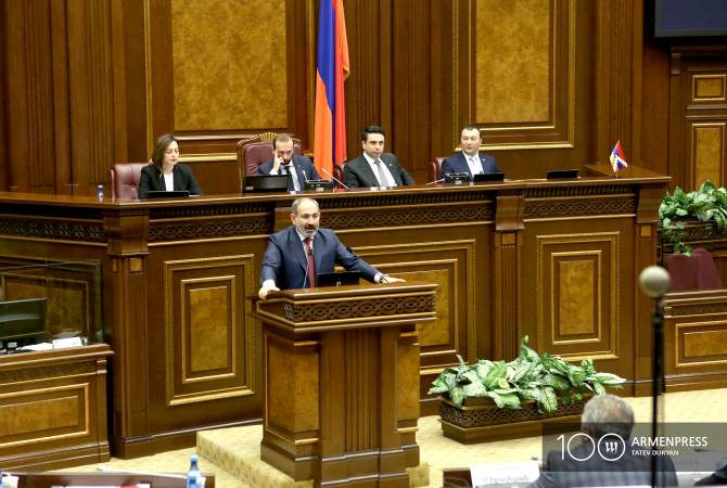 أرمينيا تدفع ديناً تاريخياً لشعب سوريا- رئيس الوزراء نيكول باشينيان في البرلمان الأرميني-