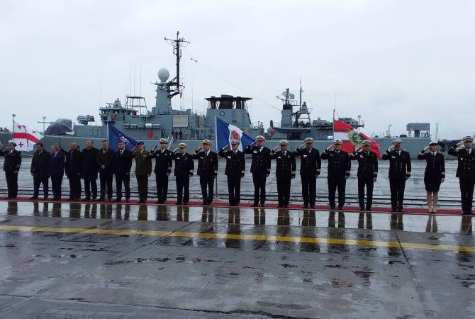 Корабли НАТО прибыли в грузинский порт Поти