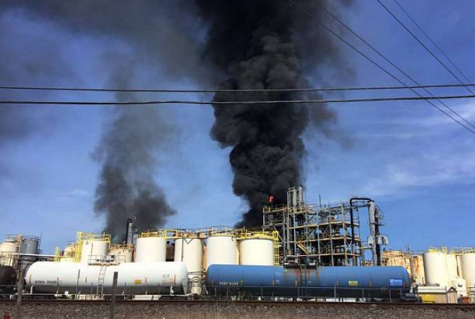 Chemical plant fire near Houston, Texas kills 1