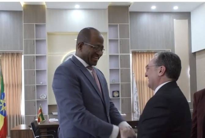 Le ministre des Affaires étrangères a rencontré le Président de la Chambre basse du  Parlement 
éthiopien 