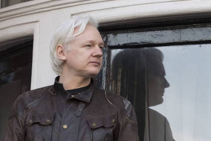  В WikiLeaks заявили, что Ассанж 