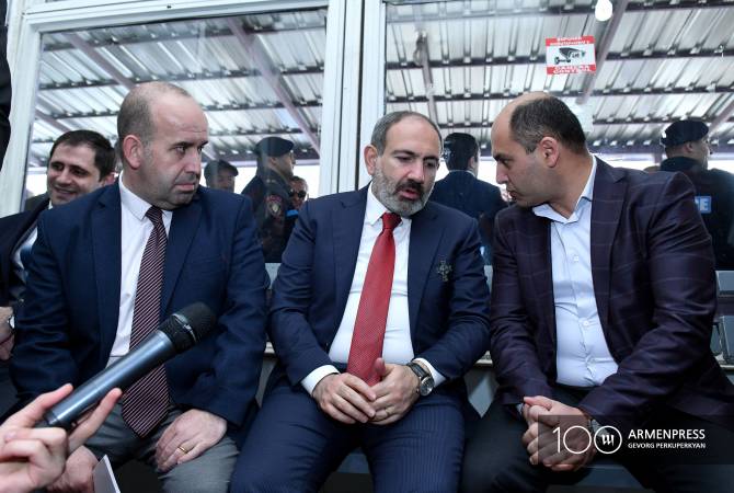 PM Nikol Pashinyan discusses potential construction of new transportation terminus in Gyumri 
