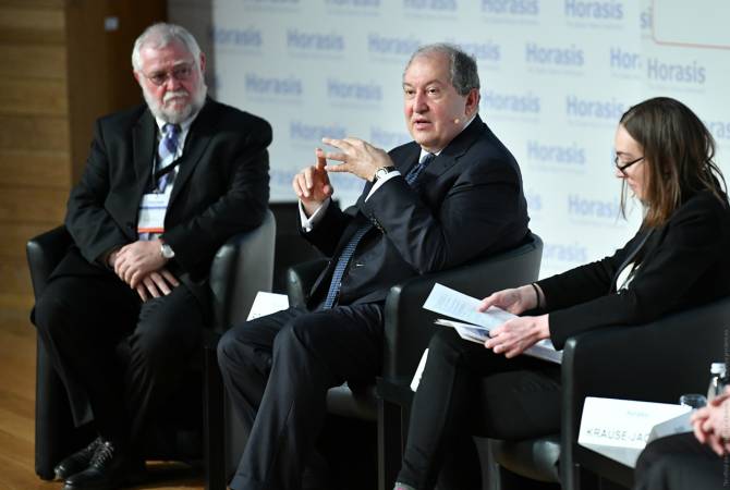 Armenian President participants in Horasis annual global meeting in Portugal
