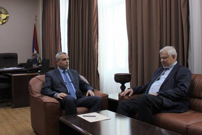 Masis Mailian et Andrzej Kasprzyk ont discuté de la situation sur la ligne de contact des forces 
armées d'Artsakh et d'Azerbaïdjan
