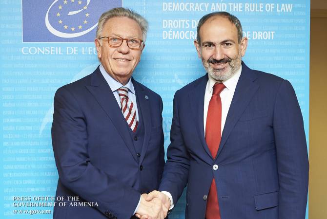 Nikol Pashinyan a rencontré le Président de la Commission de Venise du Conseil de l'Europe, 
Gianni Buquicchio, à Strasbourg