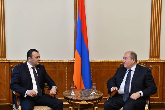 President Sarkissian holds meeting with Prosperous Armenia party’s deputy chair Vahe Enfiajyan