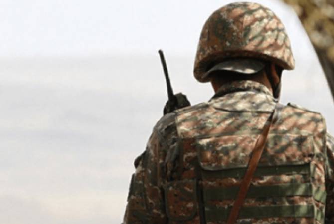 Un militaire blessé par une arme à feu à Erevan 
