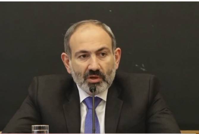 Правительство Армении должно вести политику высоких зарплат: премьер-министр Никол 
Пашинян